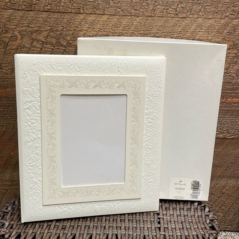 Hallmark Refillable Keepsake Wedding Album Floral VINTAGE NWT